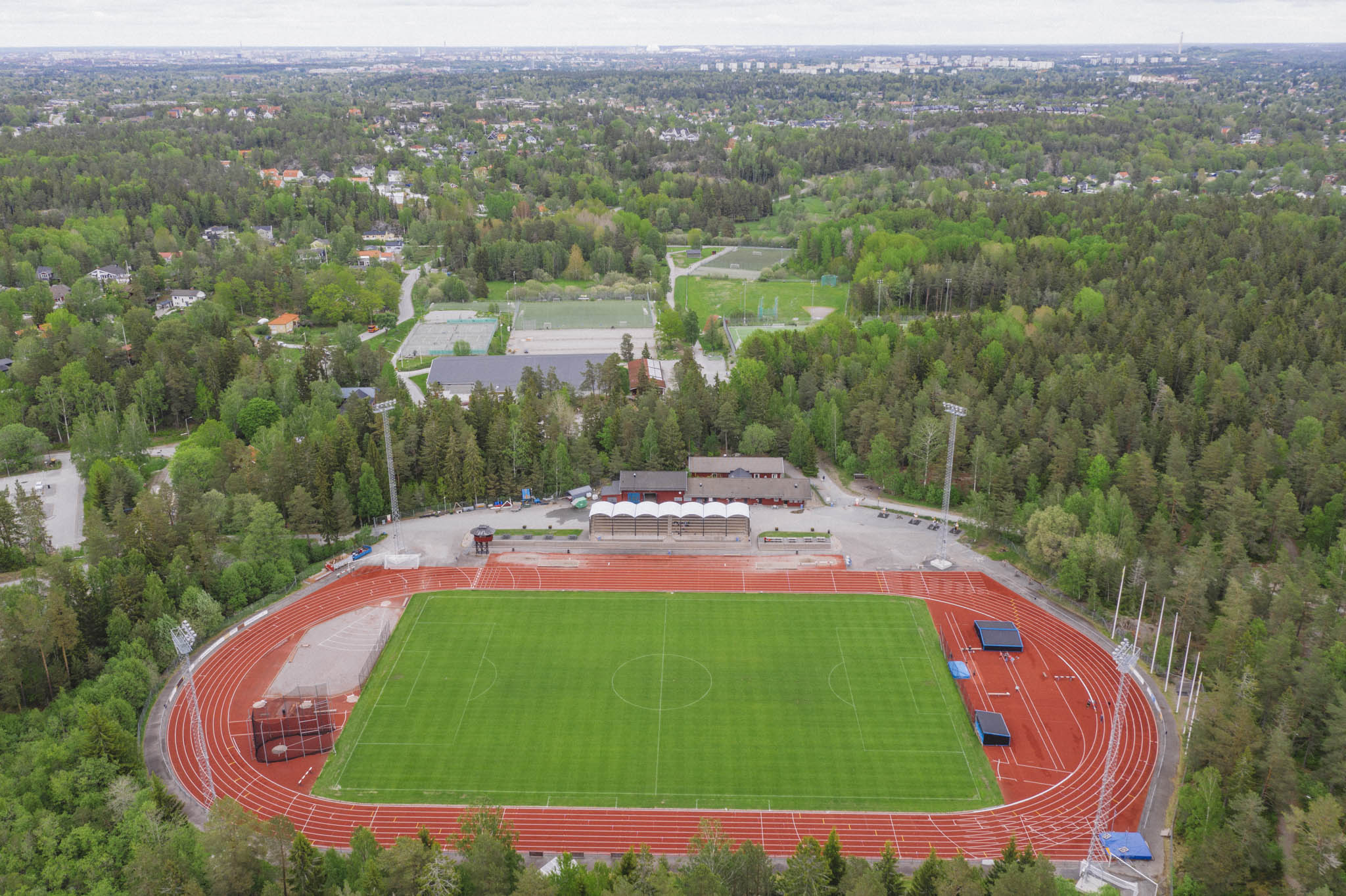 HUSF_En_dag_pa_jobbet_IP_Ishall_2048px-0789.jpg