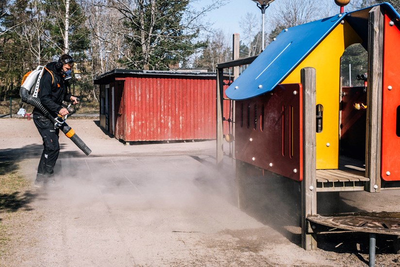 Finaldag för 1000 ton uppsopad sand efter vintern